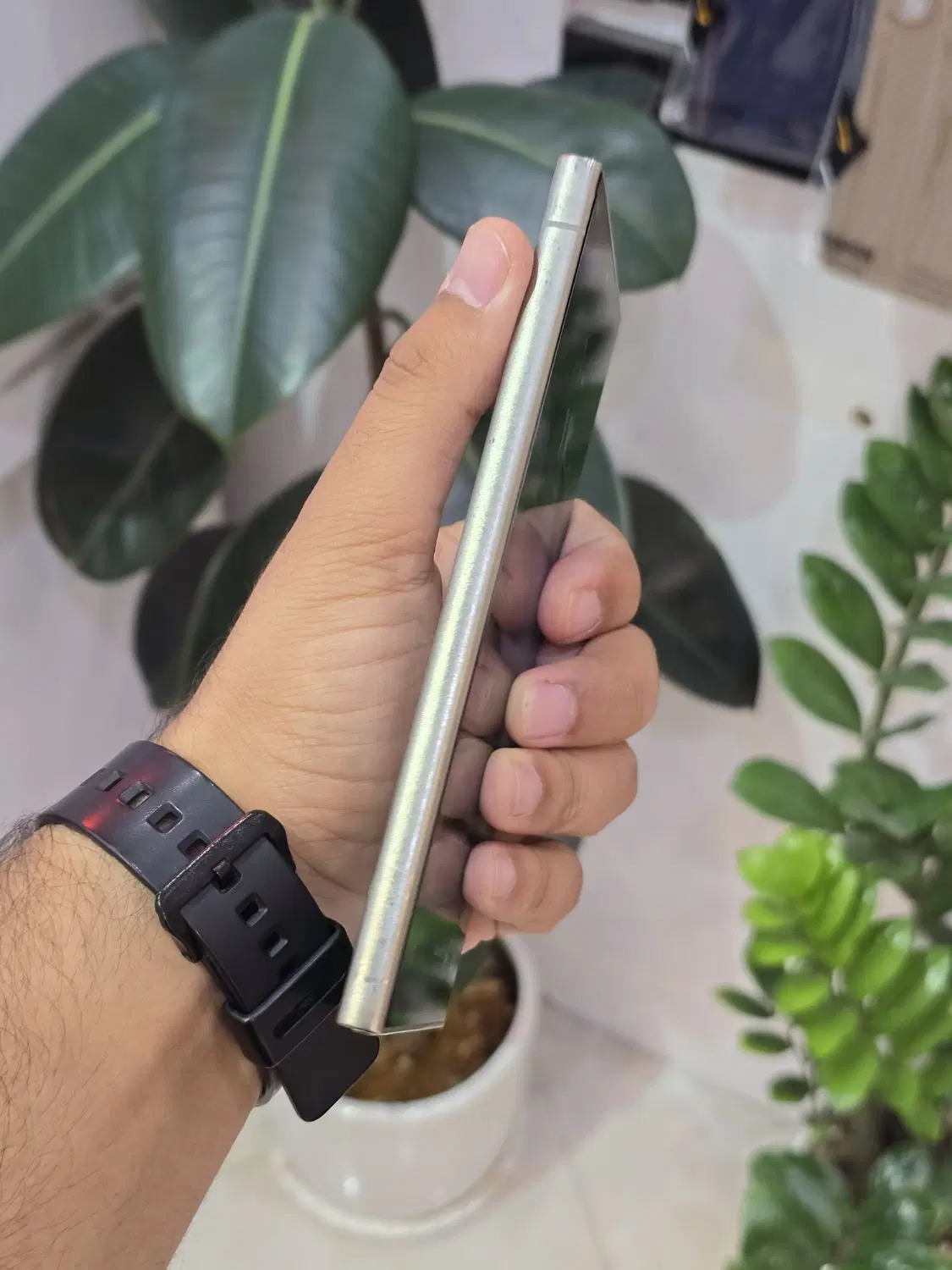 S24 Ultra با شرایط اقساط سفید